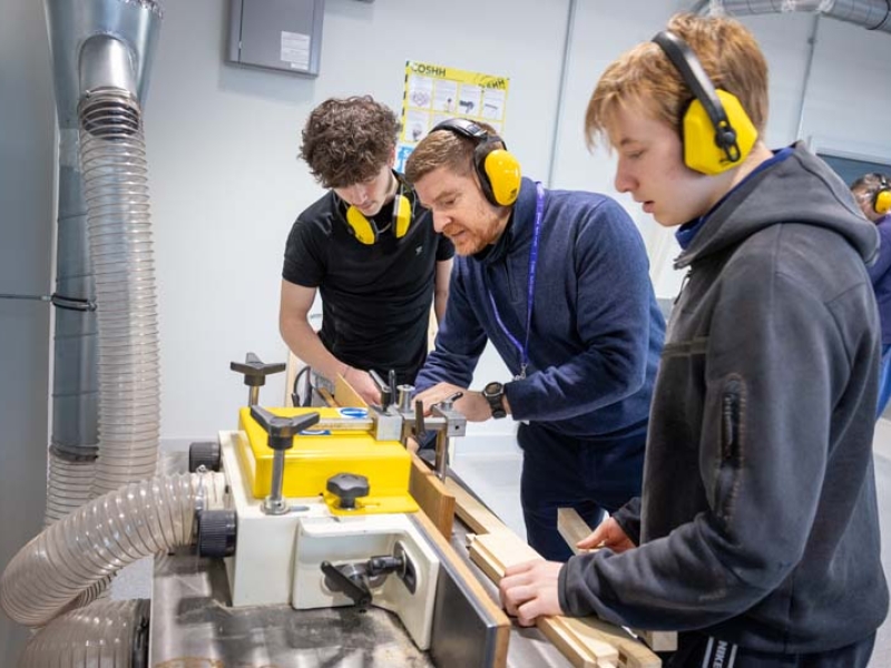 HRUC - Richmond College STEM and Deputy Mayor Visit - Jan 2025 - High Res - 20250114-135A0937 1